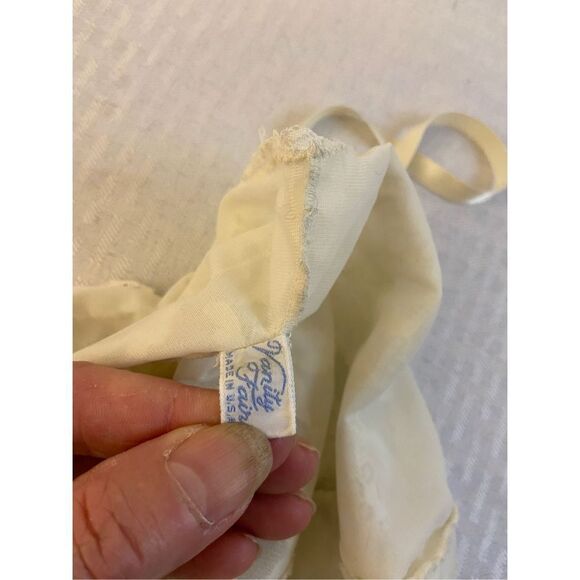 Vanity Fair lace nylon slip gown size 34 small cream - Picture 8 of 9